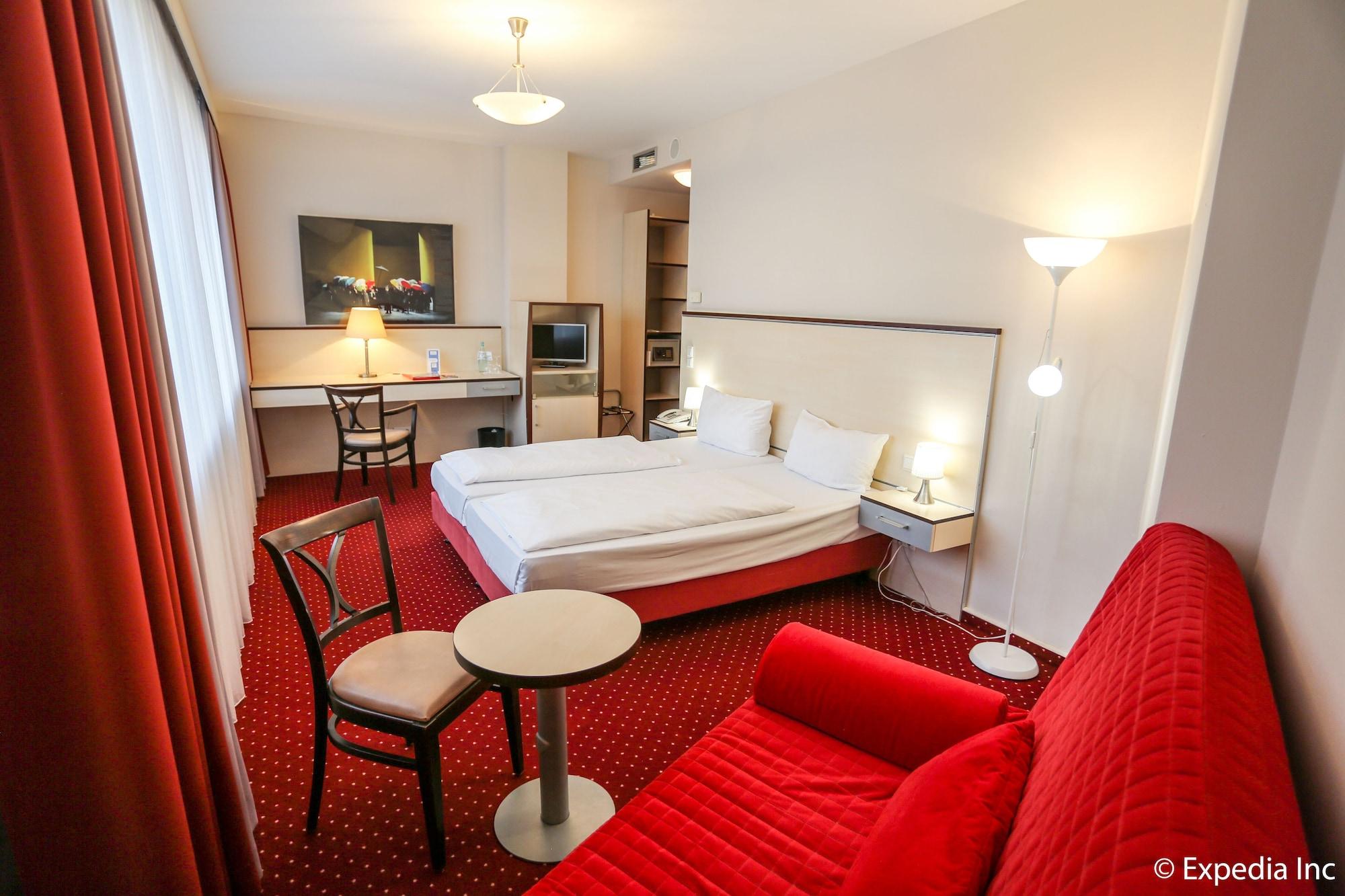 Come Inn Berlin Kurfuerstendamm Εξωτερικό φωτογραφία