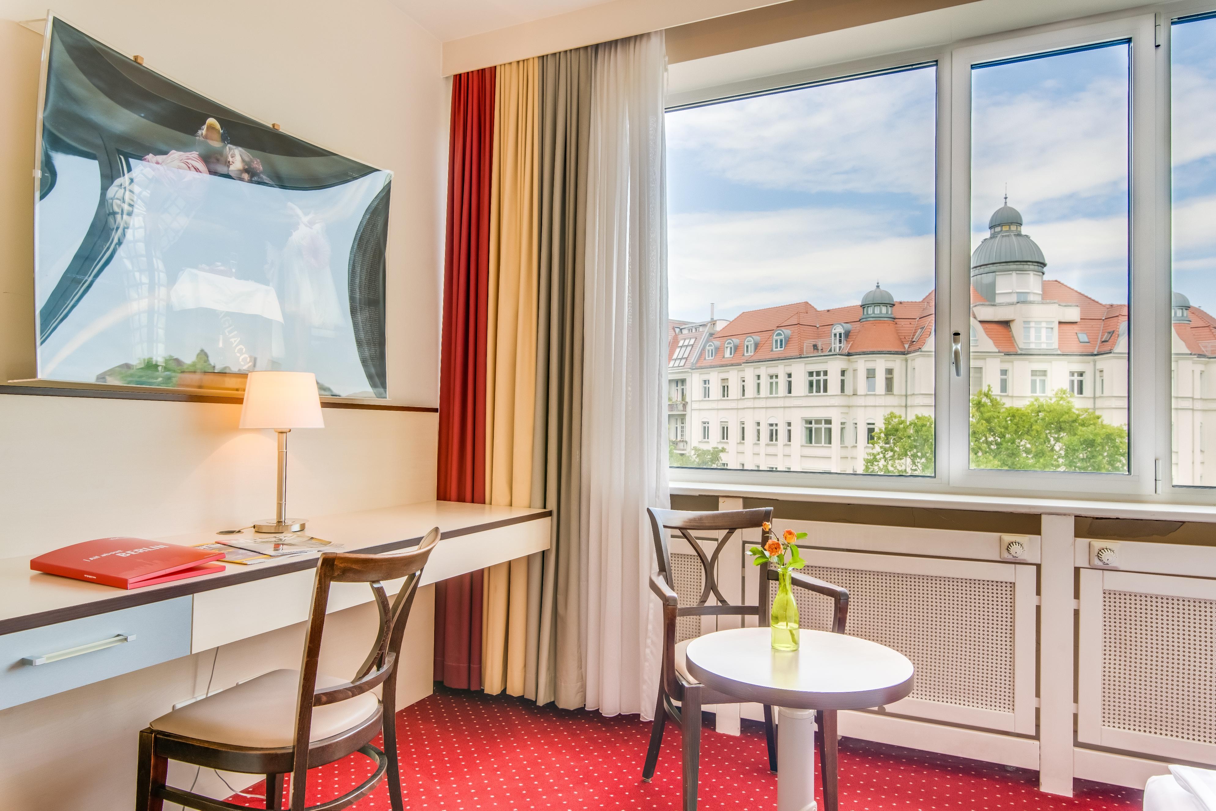 Come Inn Berlin Kurfuerstendamm Εξωτερικό φωτογραφία